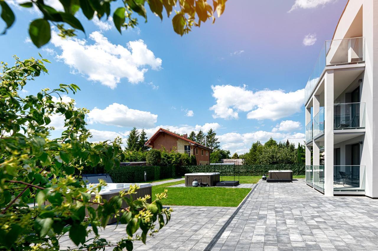 Apartamenty Prestige Mielno-Uniescie Luaran gambar